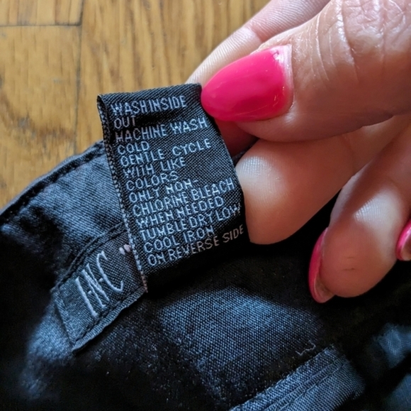 INC International Concepts Size 10 Black Shiney Boot Cut Pants - Picture 6 of 9